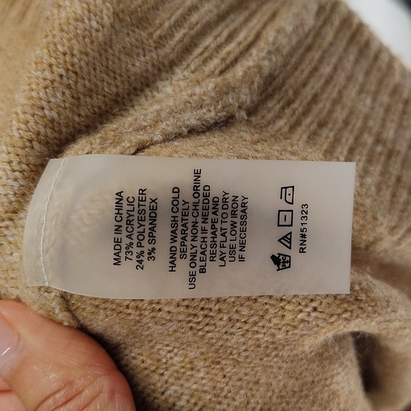 Vince Camuto Tan Pullover Sweater Size Large Relaxed Fit Long Sleeve Middle Seam - Picture 7 of 7